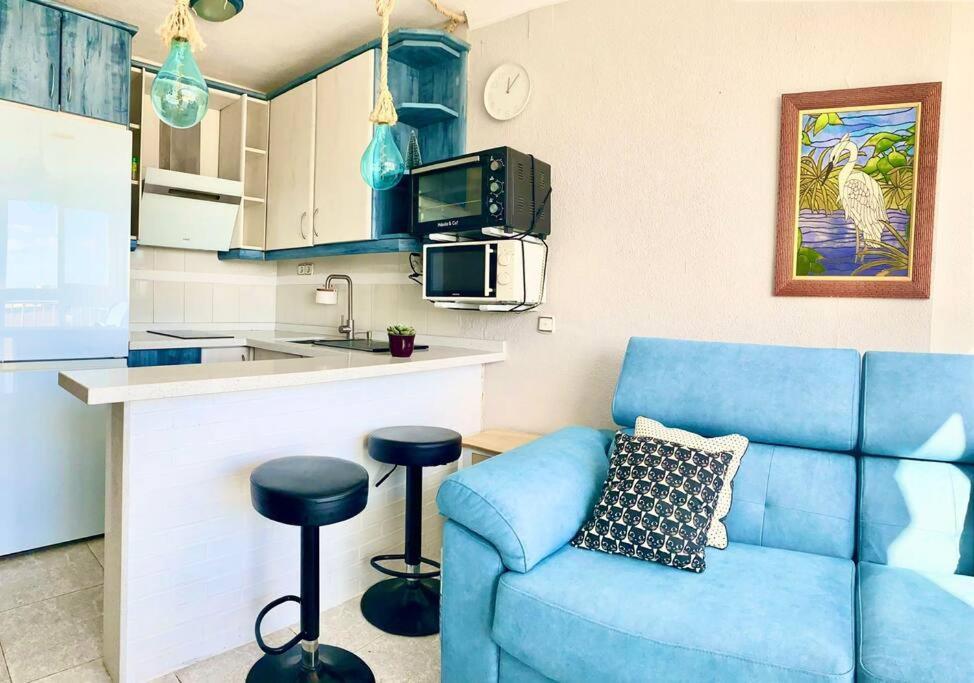 Apartamento Linda Apartment ตอร์เรโมลิโนส ภายนอก รูปภาพ